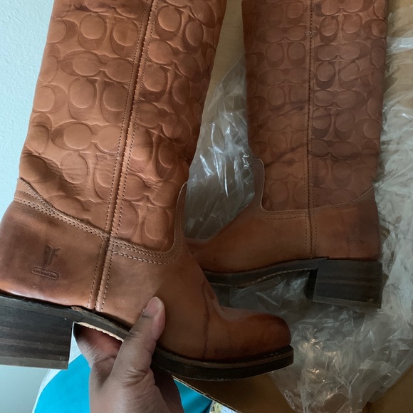 Frye Coach Campus Boots - Picture 6 of 15